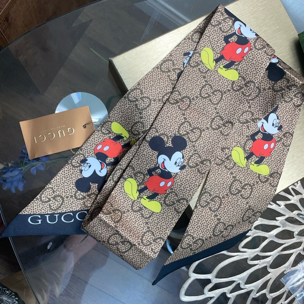 Gucci - Picture 6 of 12